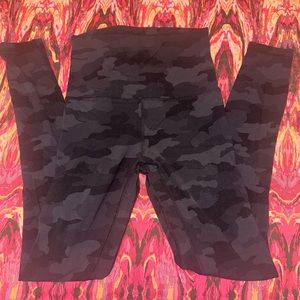 Camo lululemon align leggings